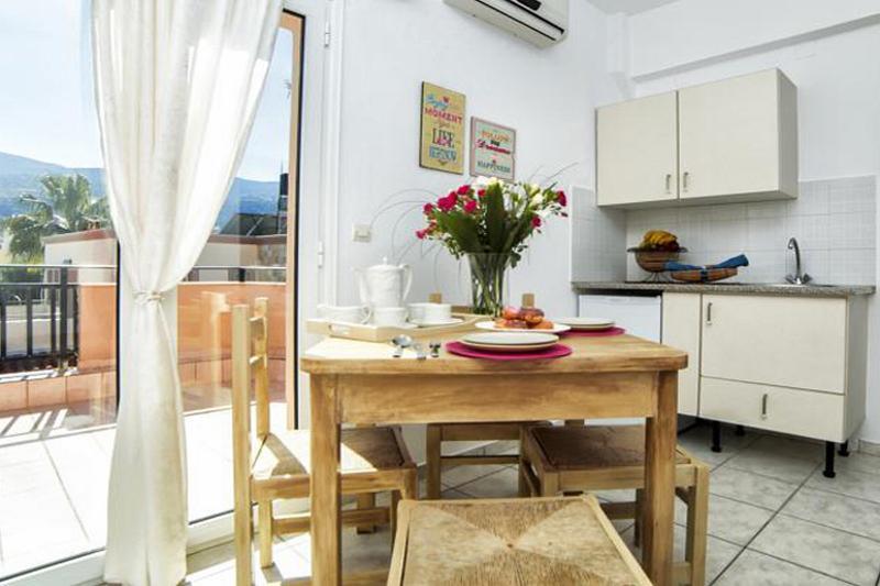 Malia Central Apartments Eksteriør bilde